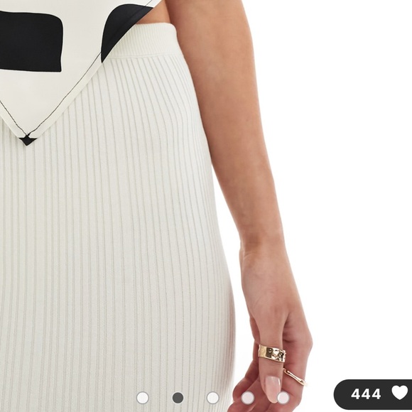 4th & Reckless Petite knit ribbed fishtail maxi skirt in cream - Picture 5 of 5